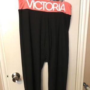 Victoria’s Secret xl short yoga pant